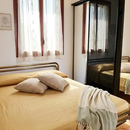 Rosa 100 Dal Mare, 3 Posti Auto E Giardino * 갈리폴리